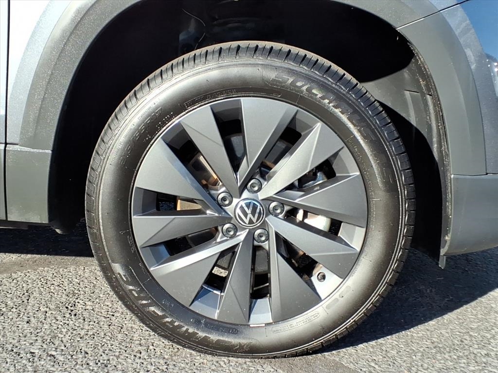 Volkswagen Taos S FWD 2024