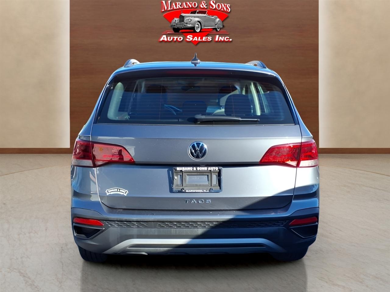 Volkswagen Taos S FWD 2024