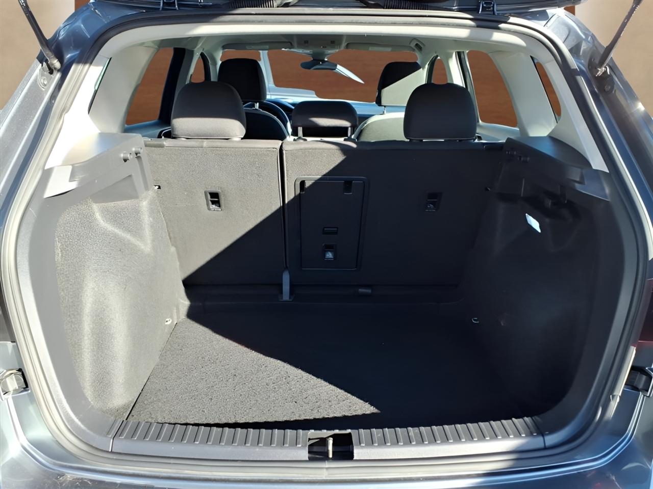 Volkswagen Taos S FWD 2024