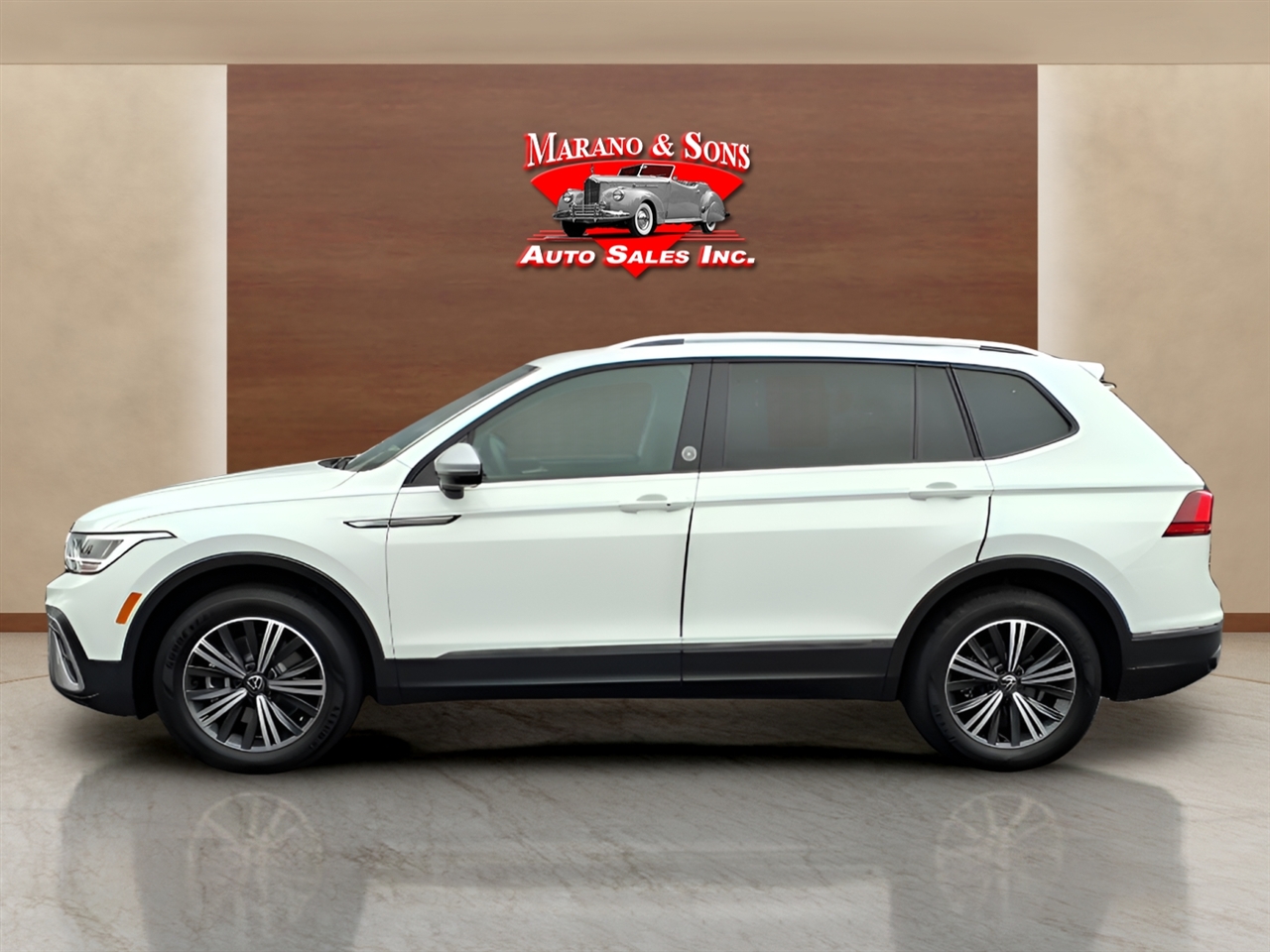 Volkswagen Tiguan 2.0T Wolfsburg Edition FWD 2024