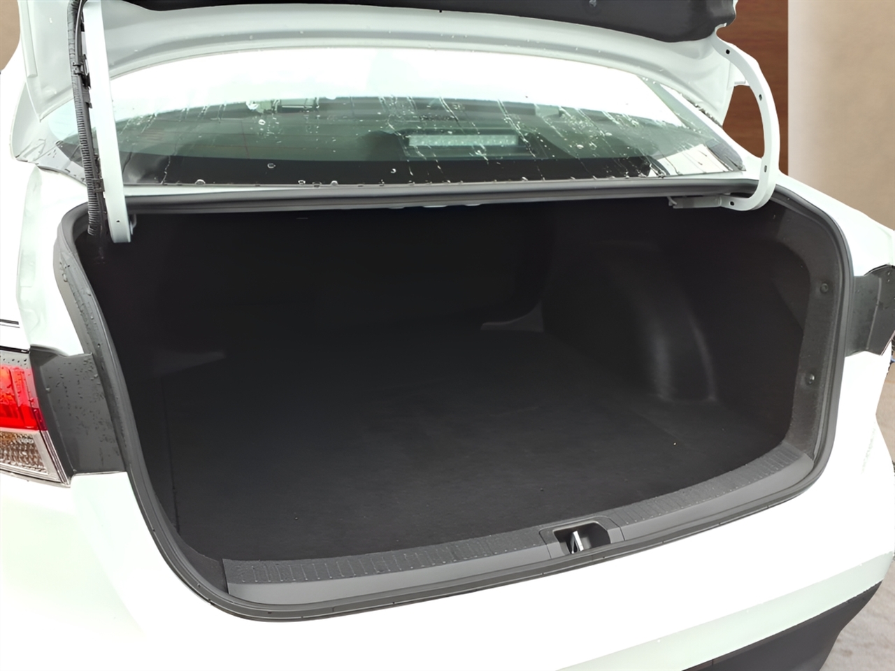 Toyota Corolla LE CVT (Natl) 2025