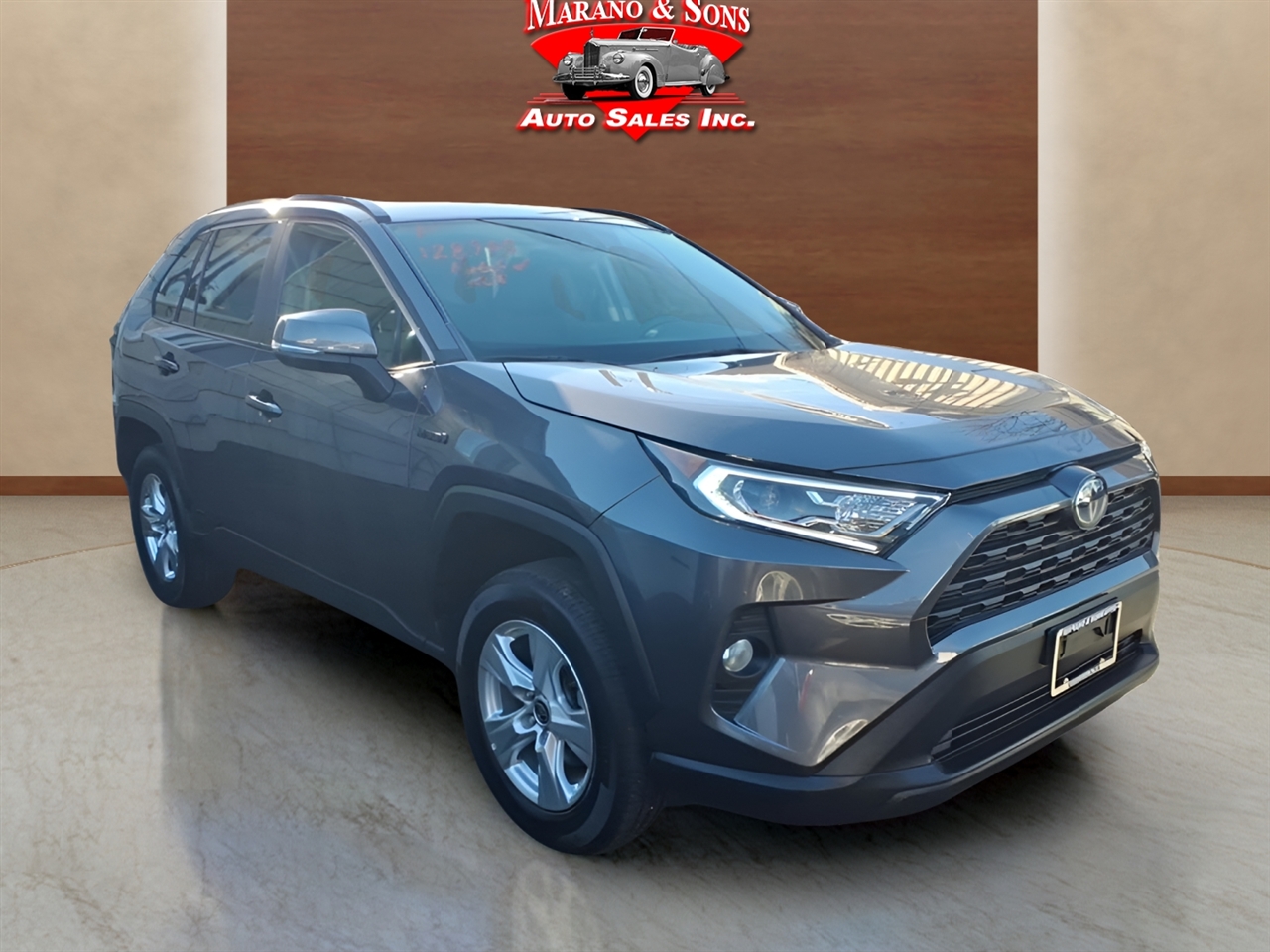 Toyota RAV4 Hybrid XLE AWD (Natl) 2021