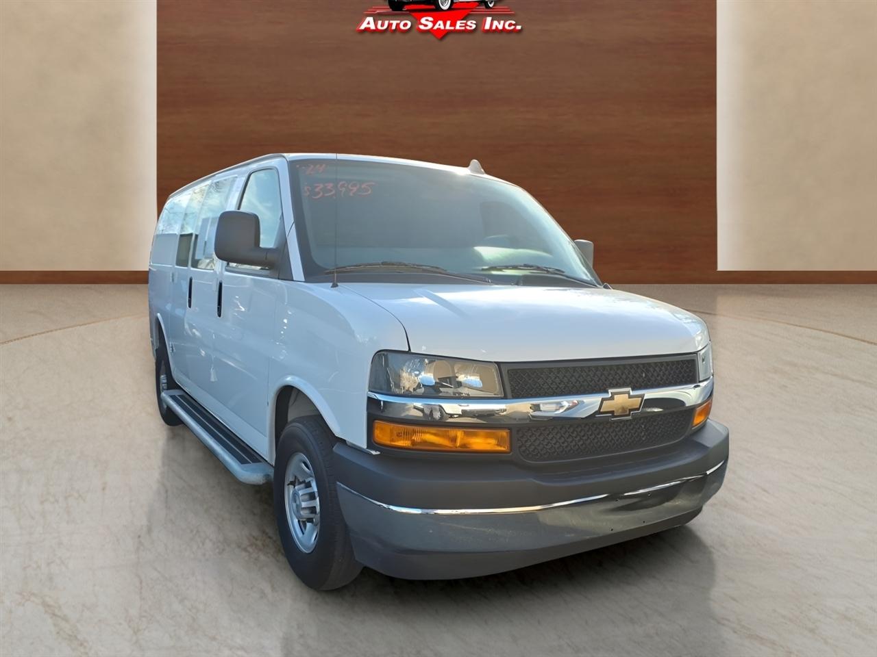 Chevrolet Express Cargo Van RWD 2500 135" 2024