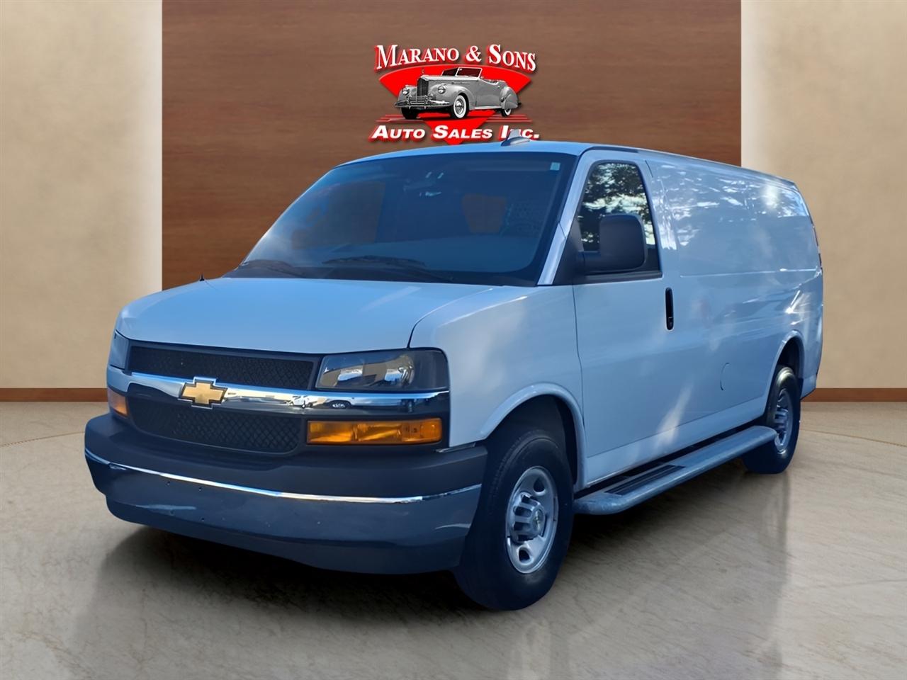 2024 Chevrolet Express Cargo Van RWD 2500 135"
