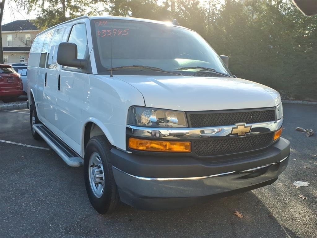 Chevrolet Express Cargo Van RWD 2500 135" 2024