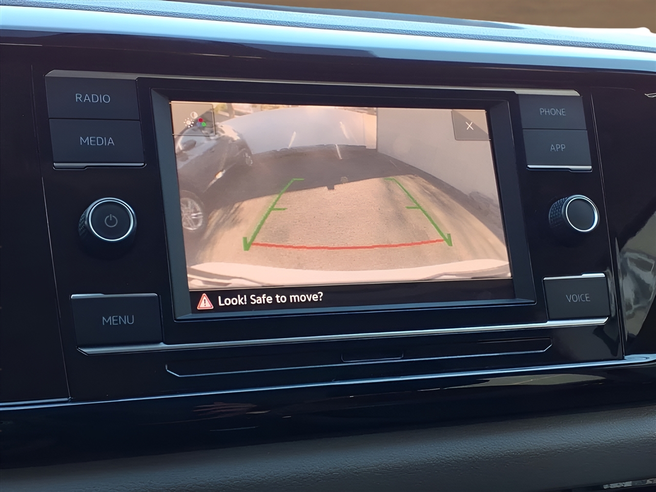 Volkswagen Taos S FWD 2024