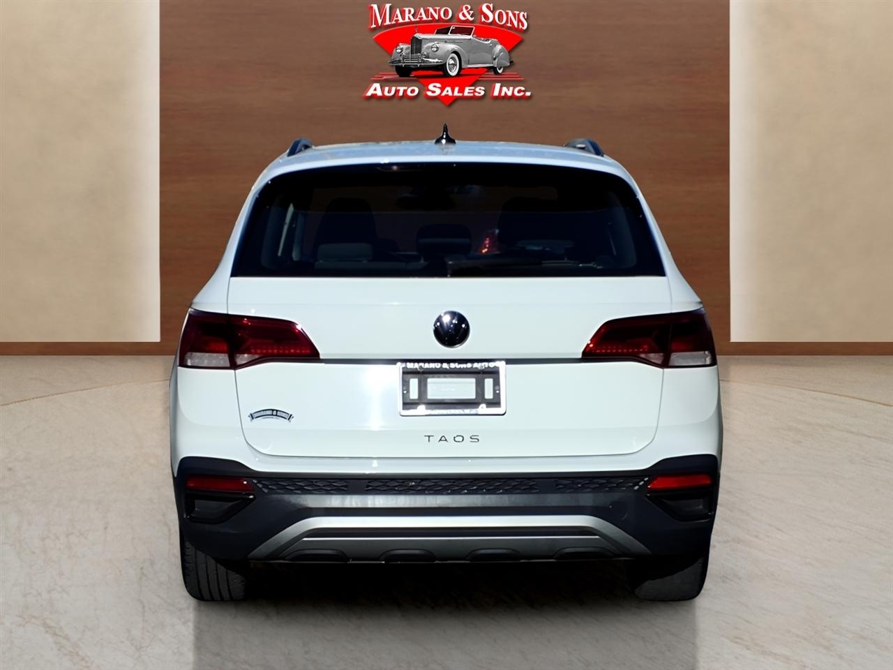 Volkswagen Taos S FWD 2024