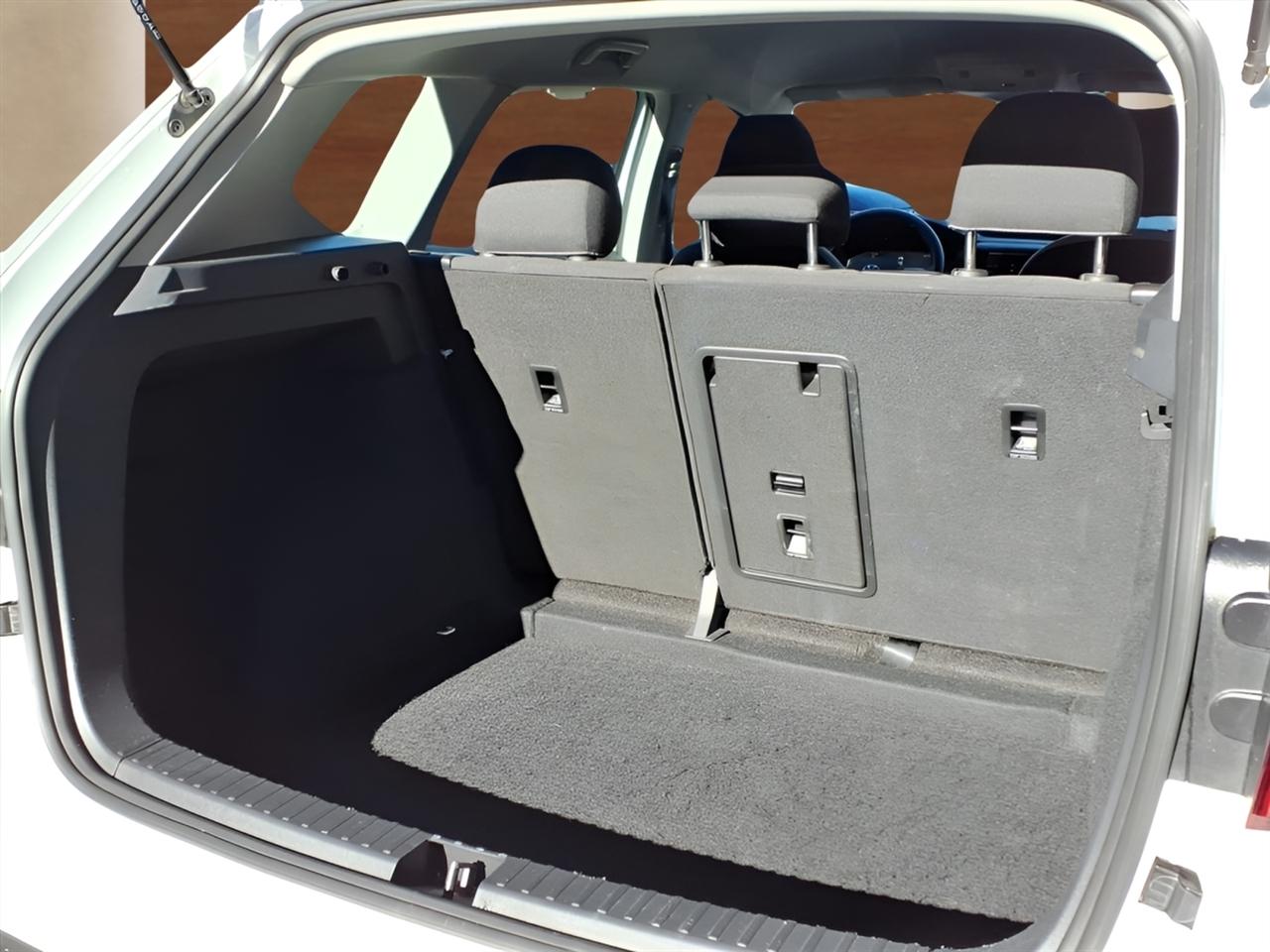 Volkswagen Taos S FWD 2024