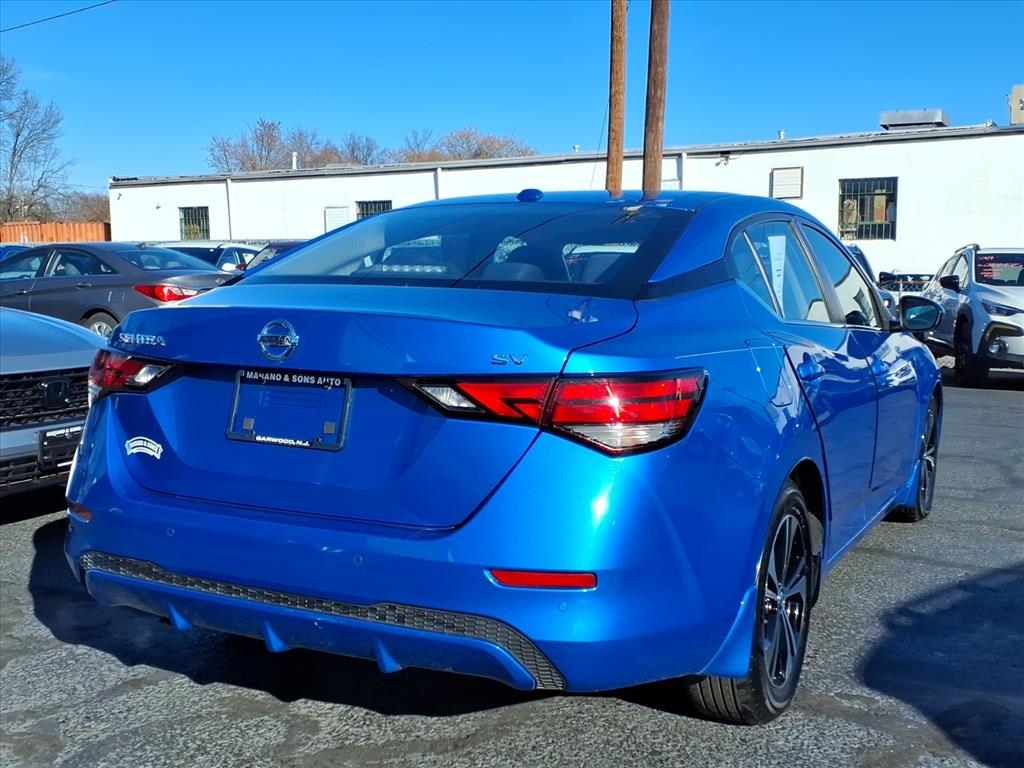 Nissan Sentra SV CVT 2021