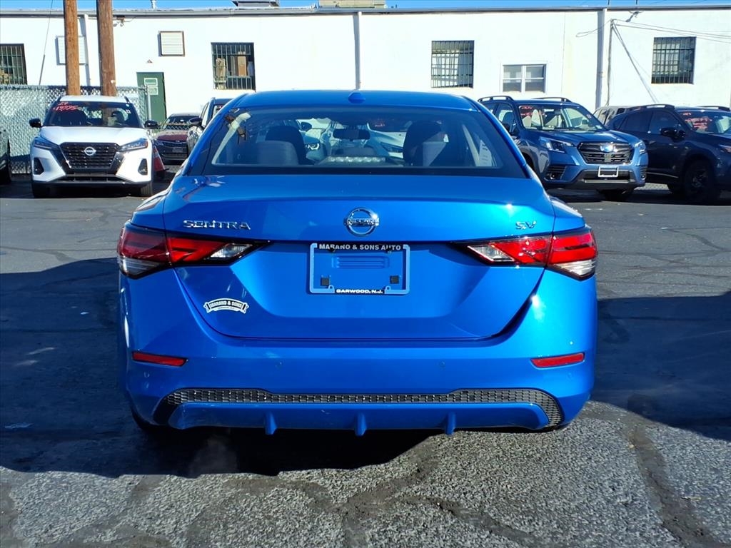 Nissan Sentra SV CVT 2021