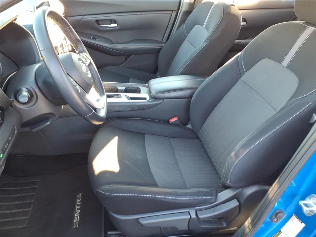 Nissan Sentra SV CVT 2021