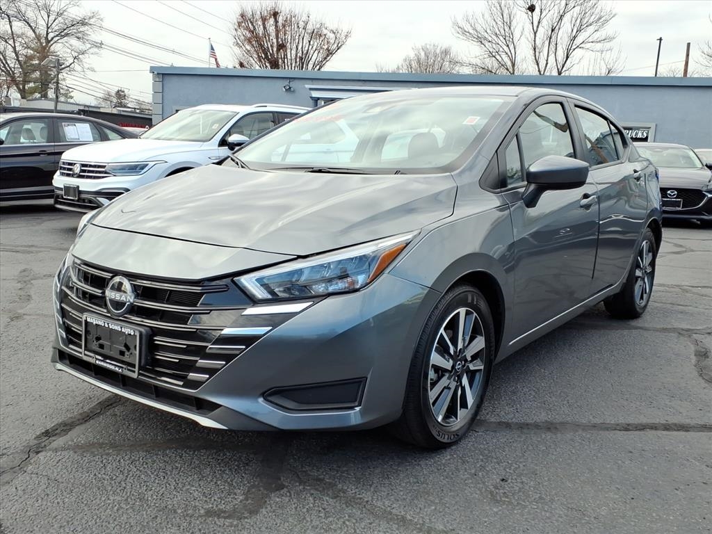 Nissan Versa SV CVT 2025