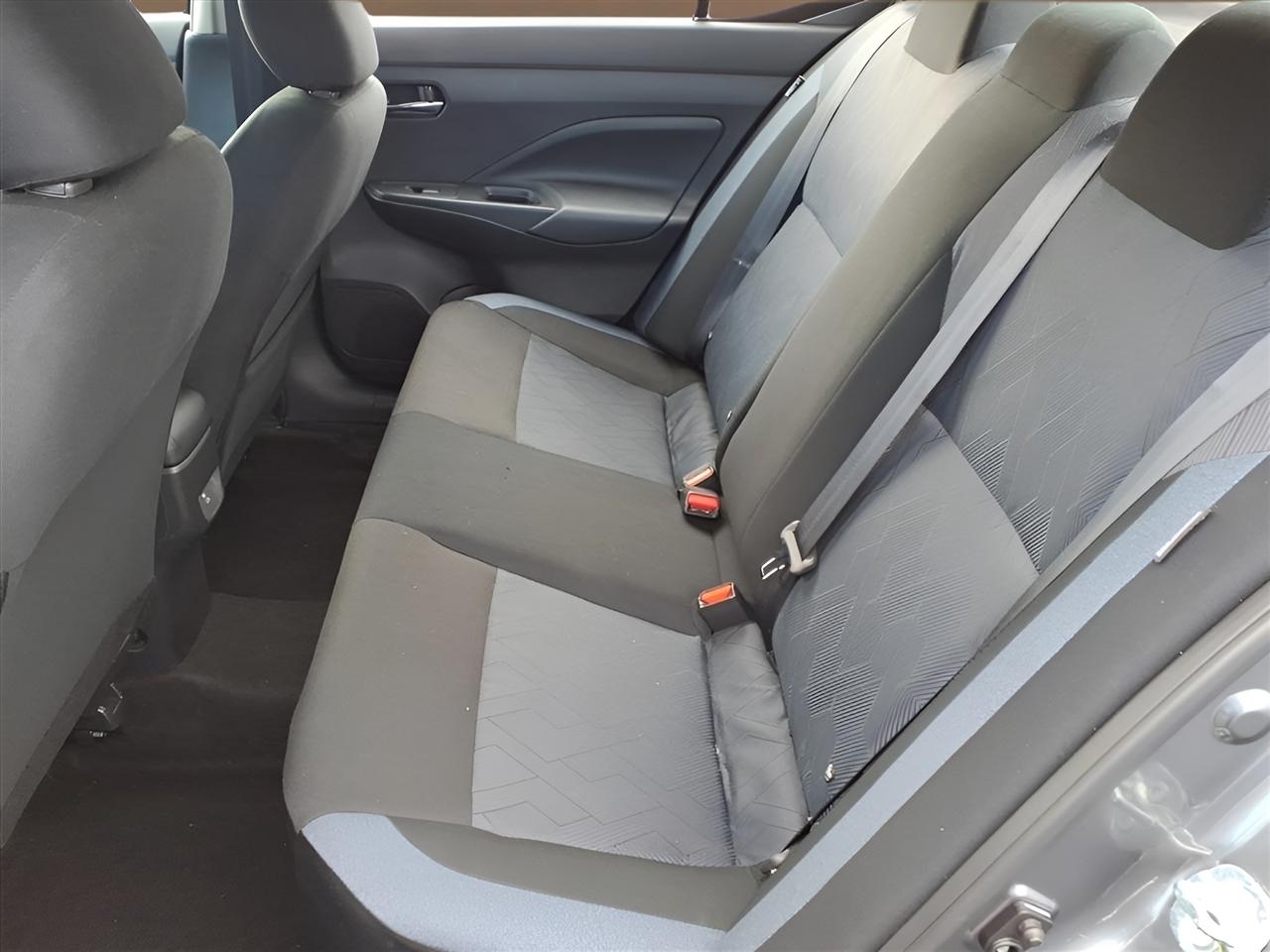 Nissan Versa SV CVT 2025