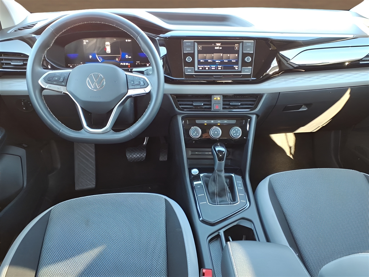 Volkswagen Taos S FWD 2024