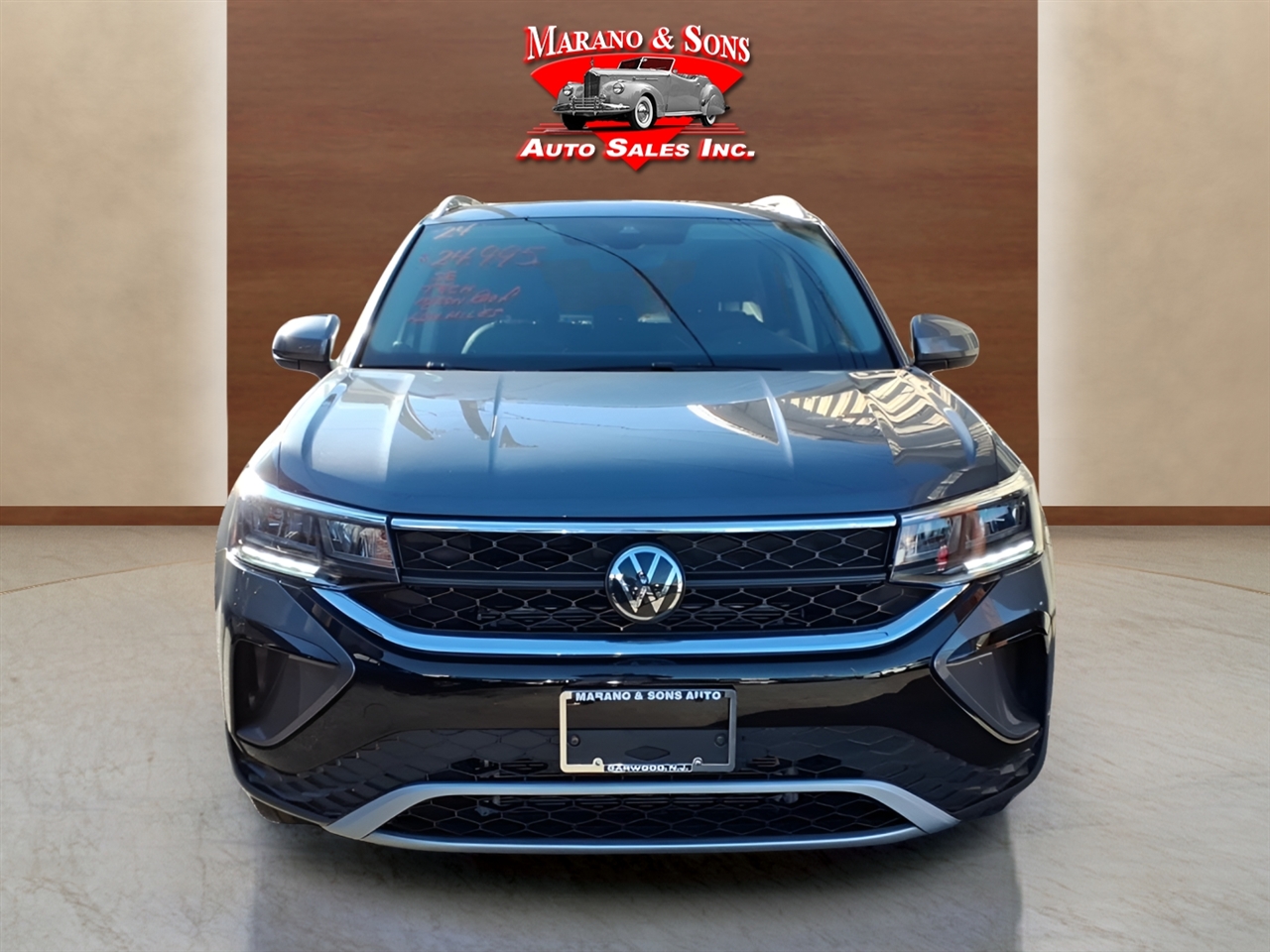 Volkswagen Taos SE FWD 2024