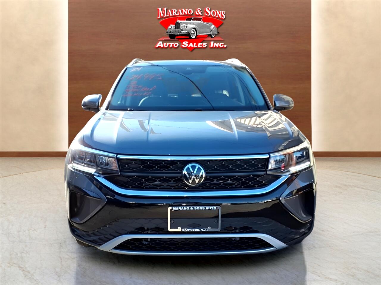 Volkswagen Taos SE FWD 2024