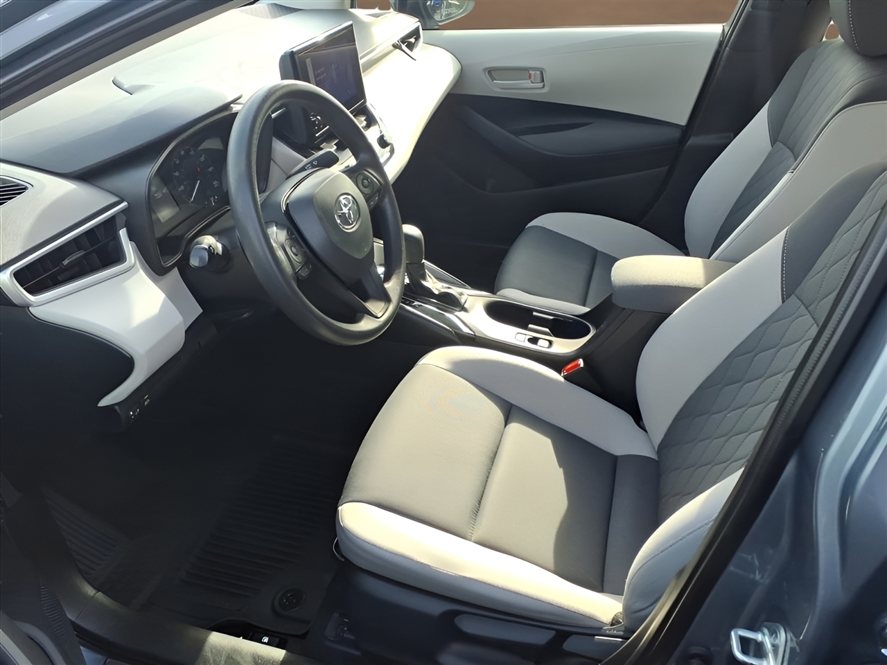 Toyota Corolla LE CVT (Natl) 2023