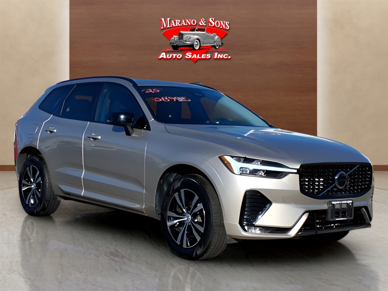 Volvo XC60 B5 AWD Core 2025