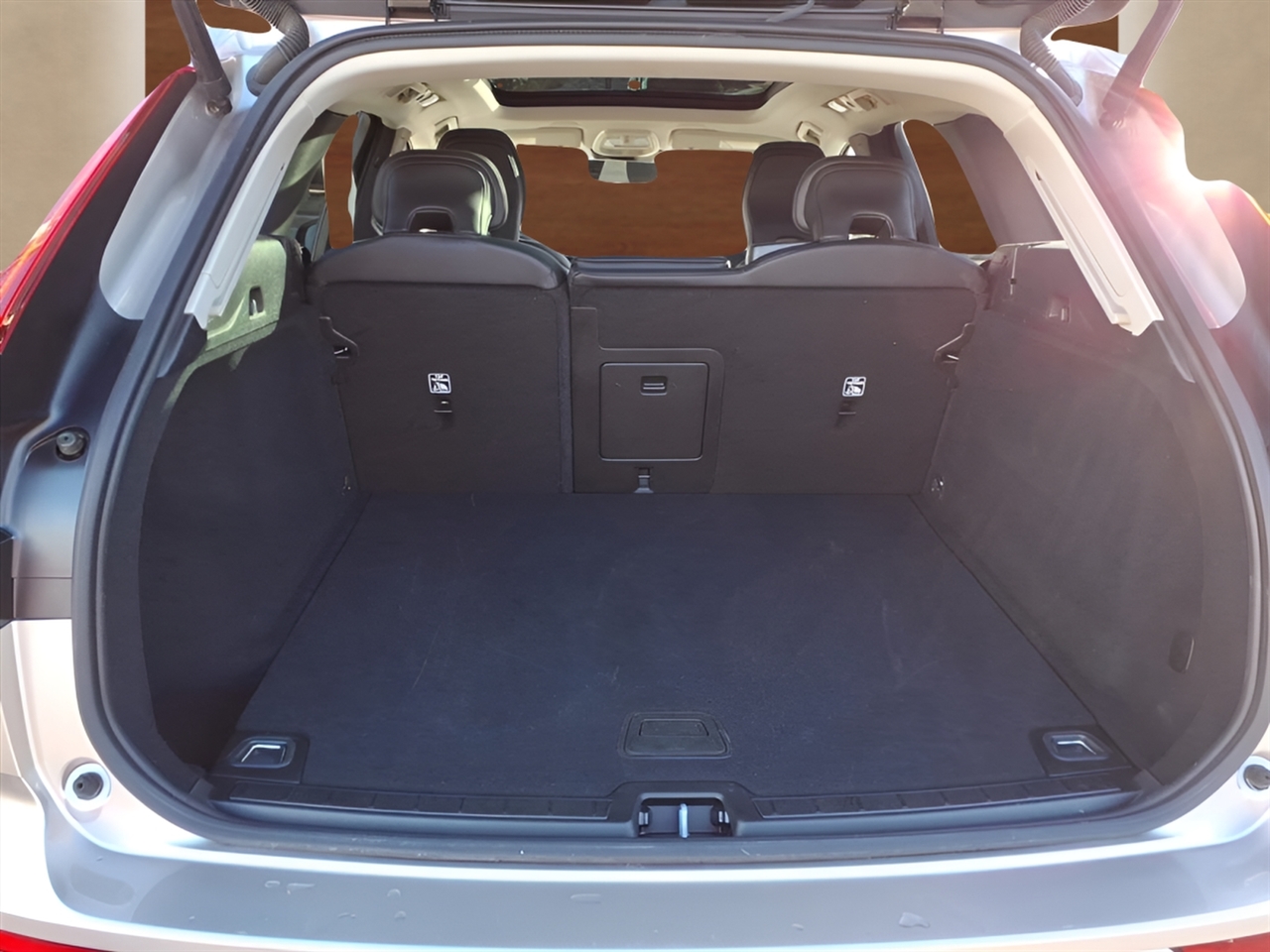 Volvo XC60 B5 AWD Core 2025