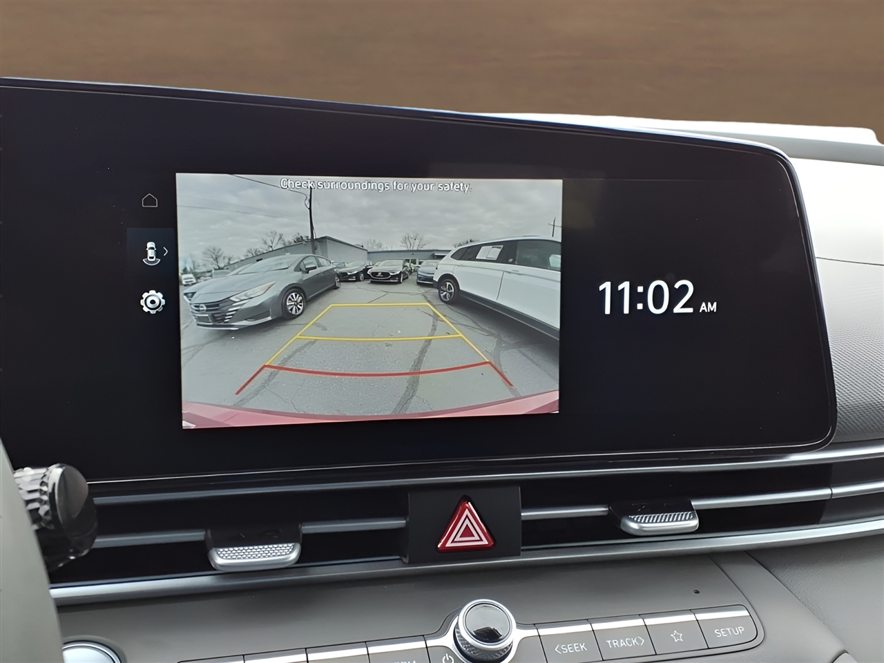 Hyundai Elantra SEL Convenience IVT 2025