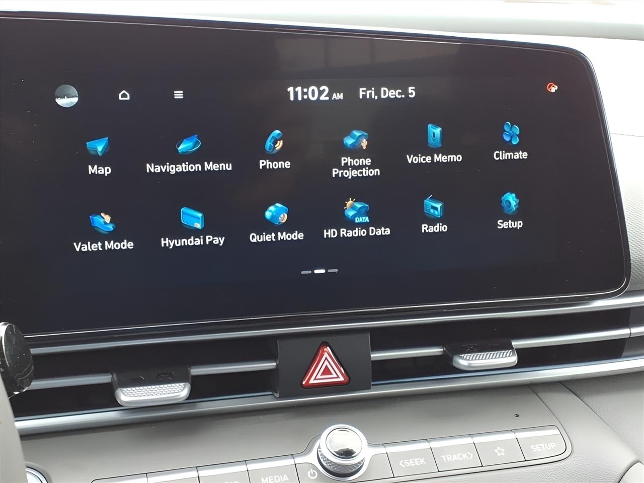 Hyundai Elantra SEL Convenience IVT 2025