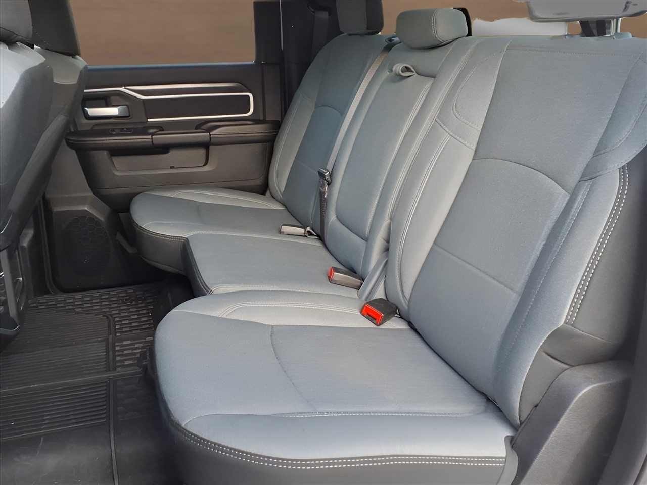 Ram Truck 3500 Big Horn 4x4 Crew Cab 8' Box 2024