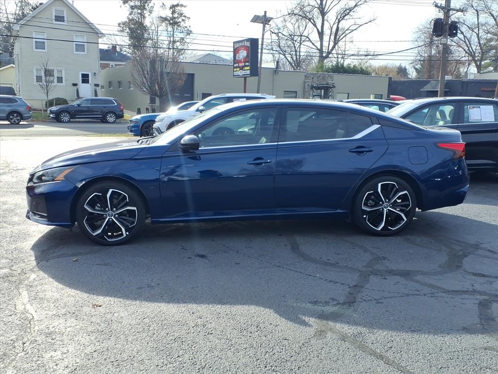 Nissan Altima 2.5 SR Sedan 2024