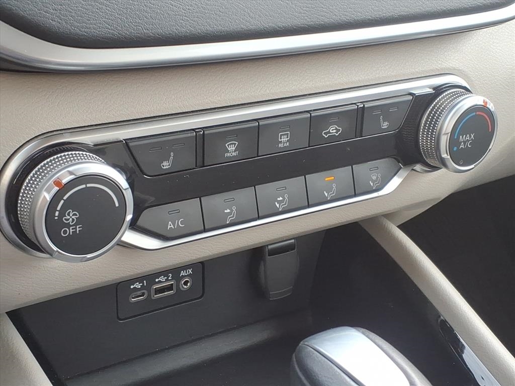 Nissan Altima 2.5 SV AWD Sedan 2022