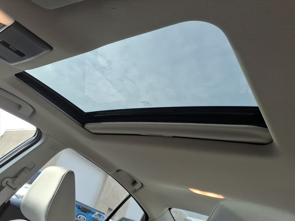 Nissan Altima 2.5 SV AWD Sedan 2022