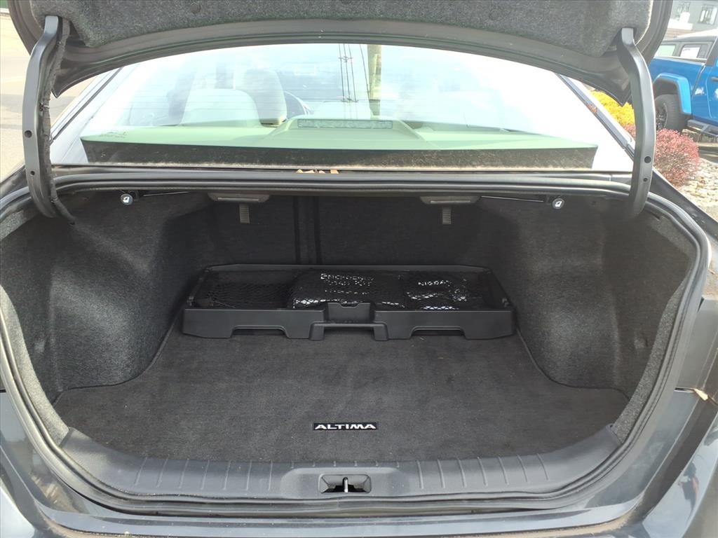 Nissan Altima 2.5 SV AWD Sedan 2022