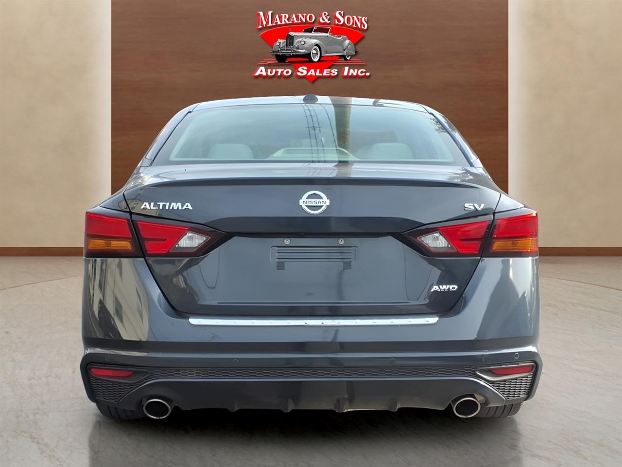 Nissan Altima 2.5 SV AWD Sedan 2022