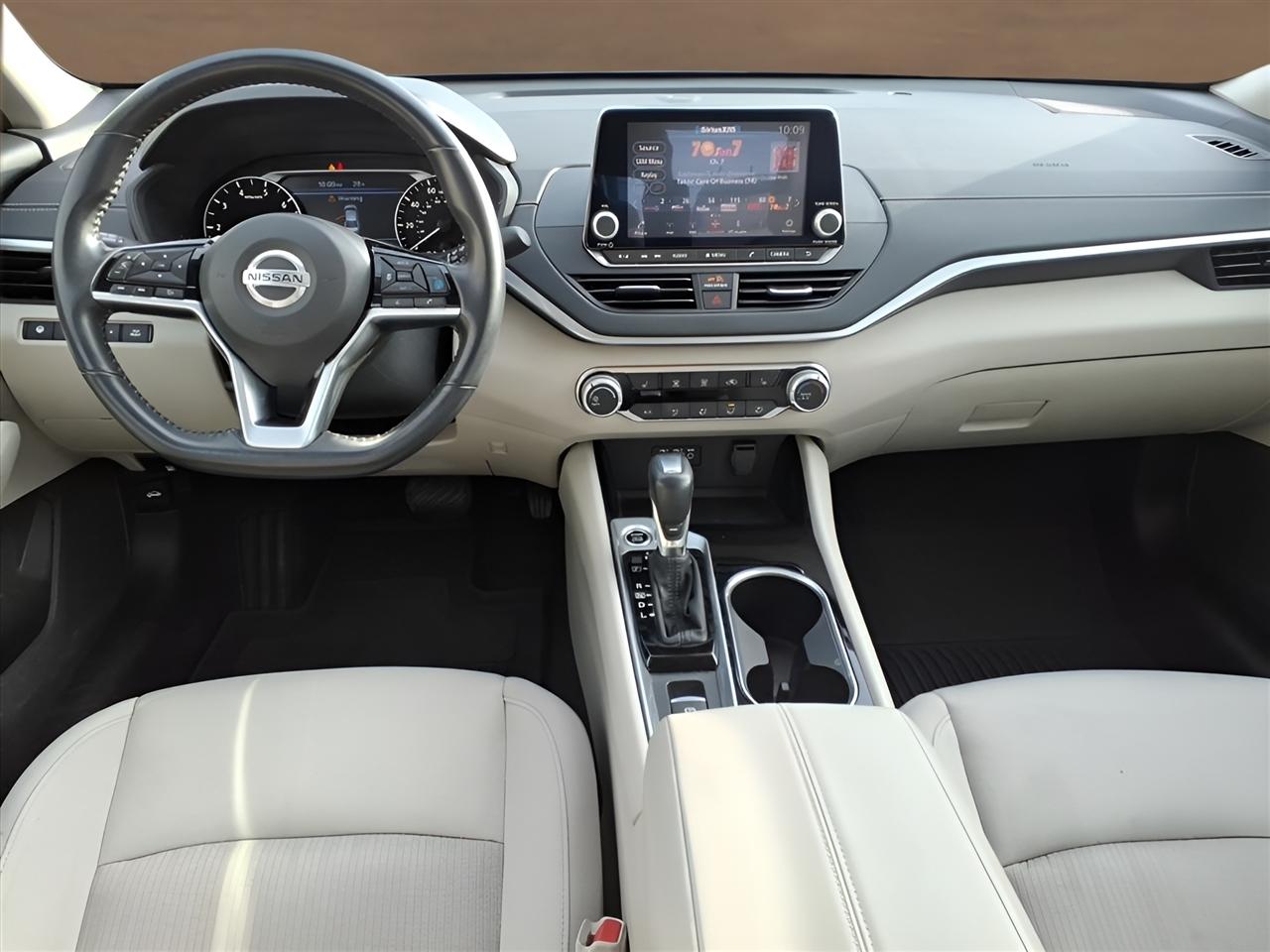 Nissan Altima 2.5 SV AWD Sedan 2022