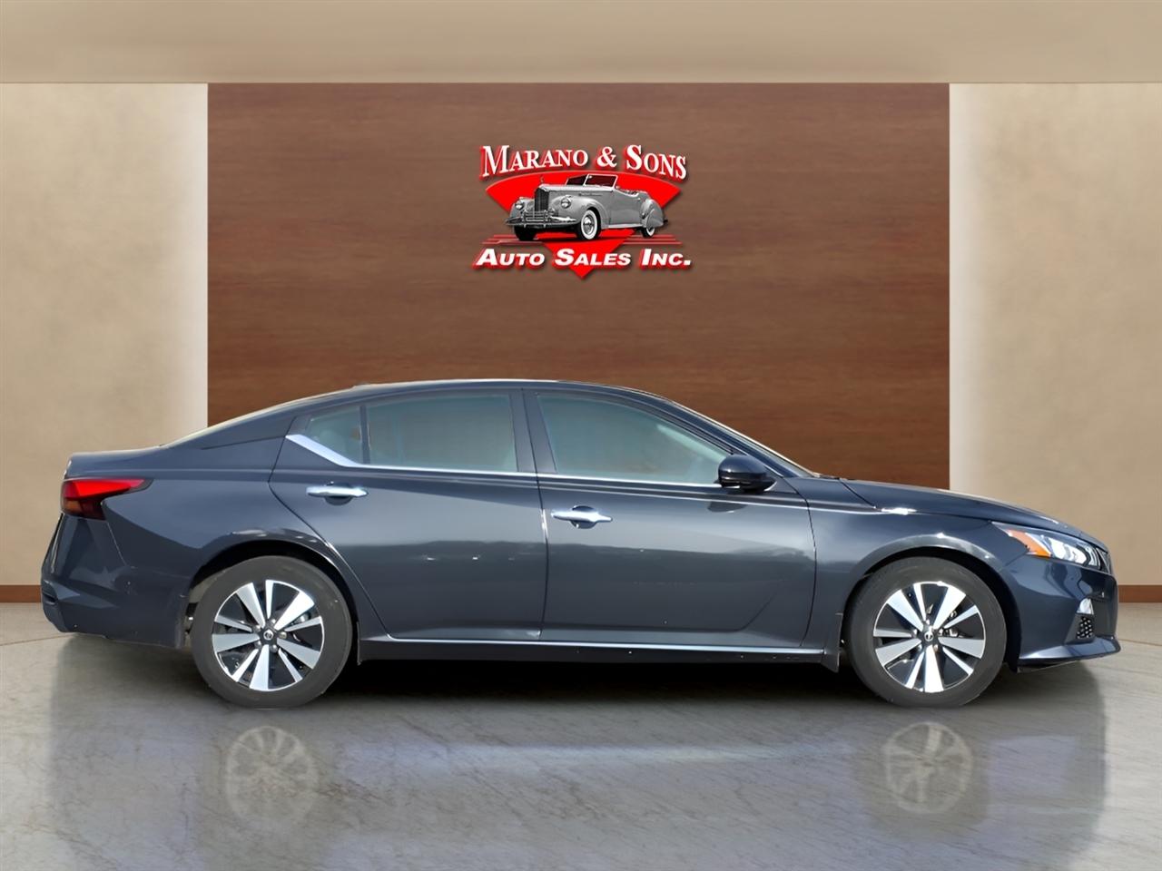 Nissan Altima 2.5 SV AWD Sedan 2022