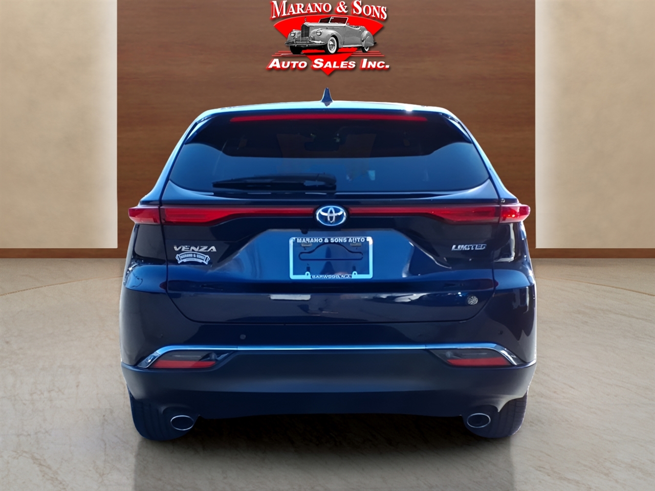 Toyota Venza Nightshade AWD (Natl) 2024