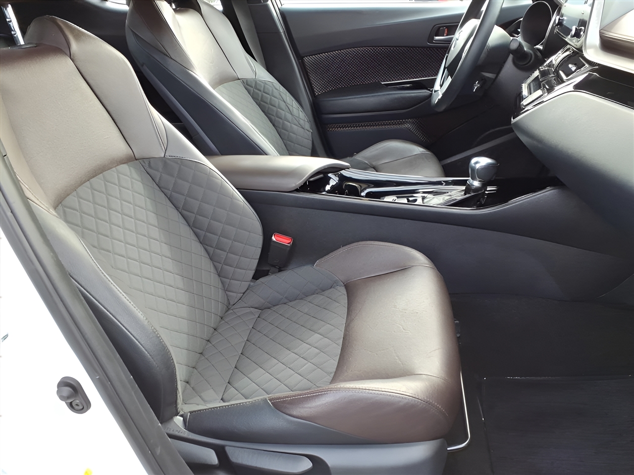 Toyota C-HR Limited FWD (Natl) 2019