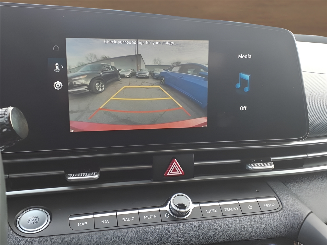 Hyundai Elantra SEL IVT 2023