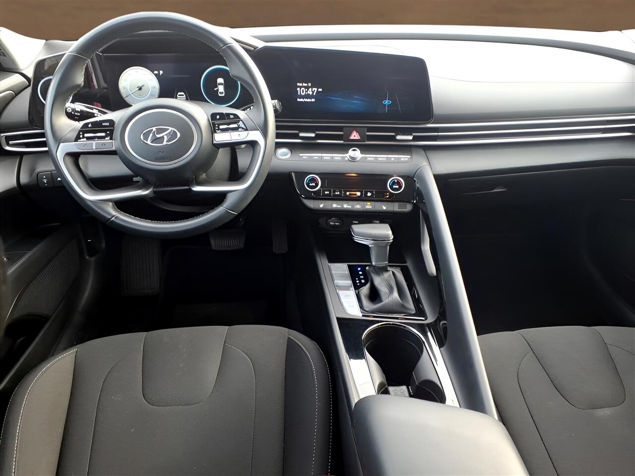 Hyundai Elantra SEL IVT 2023