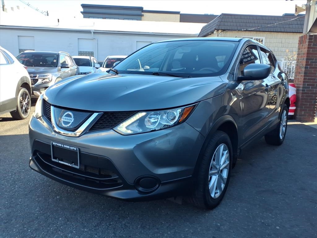 2018 Nissan Rogue Sport S