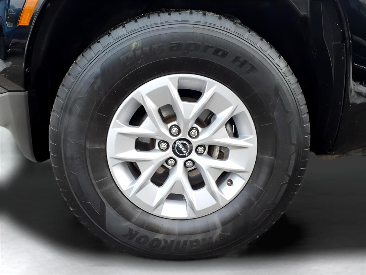 Nissan Frontier Crew Cab 4x4 SV 2024