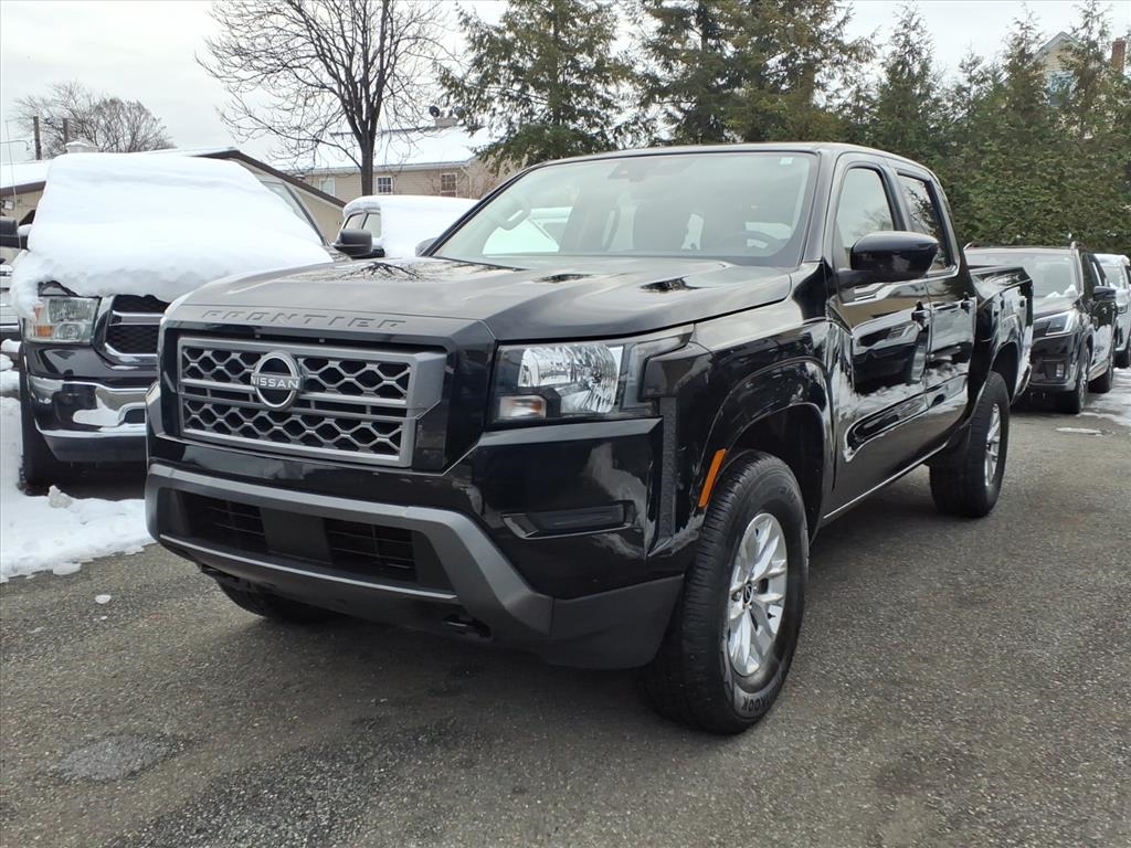 Nissan Frontier Crew Cab 4x4 SV 2024