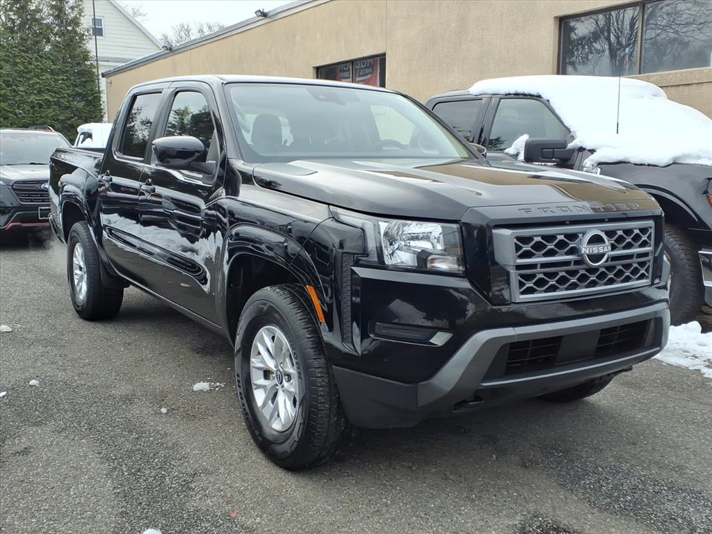 Nissan Frontier Crew Cab 4x4 SV 2024