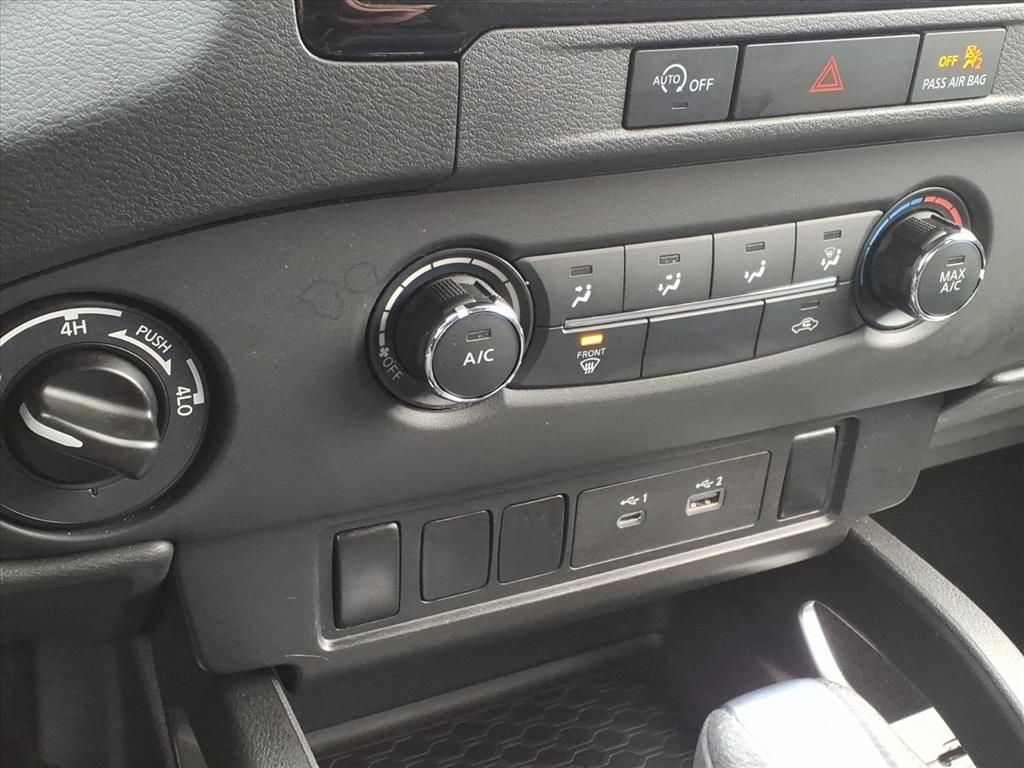 Nissan Frontier Crew Cab 4x4 SV 2024