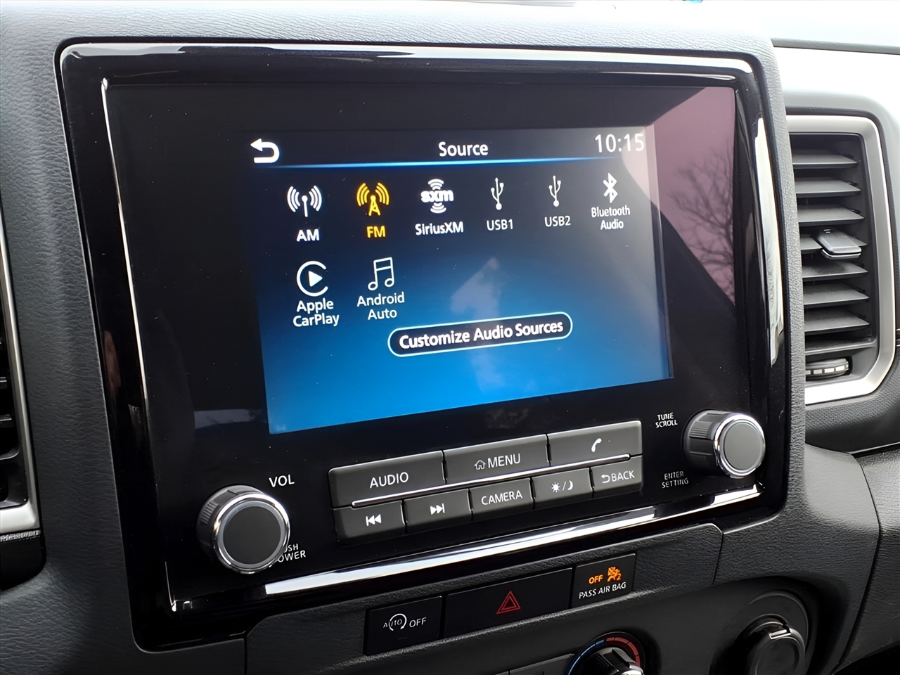 Nissan Frontier Crew Cab 4x4 SV 2024