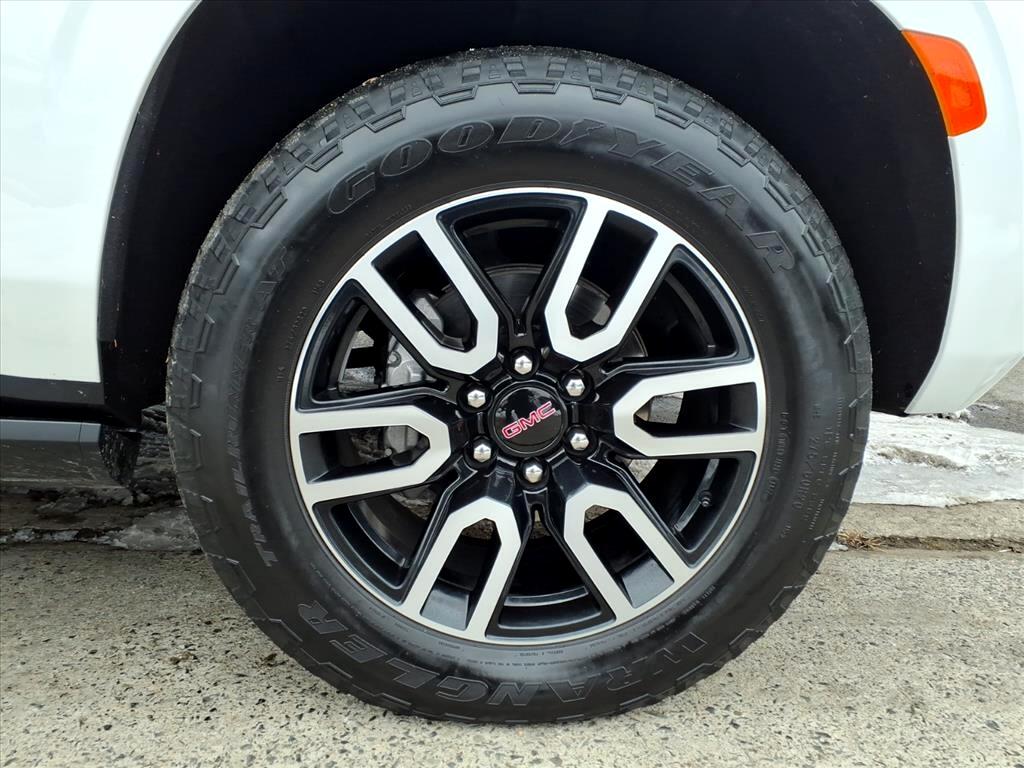 GMC Yukon 4WD 4dr AT4 2023
