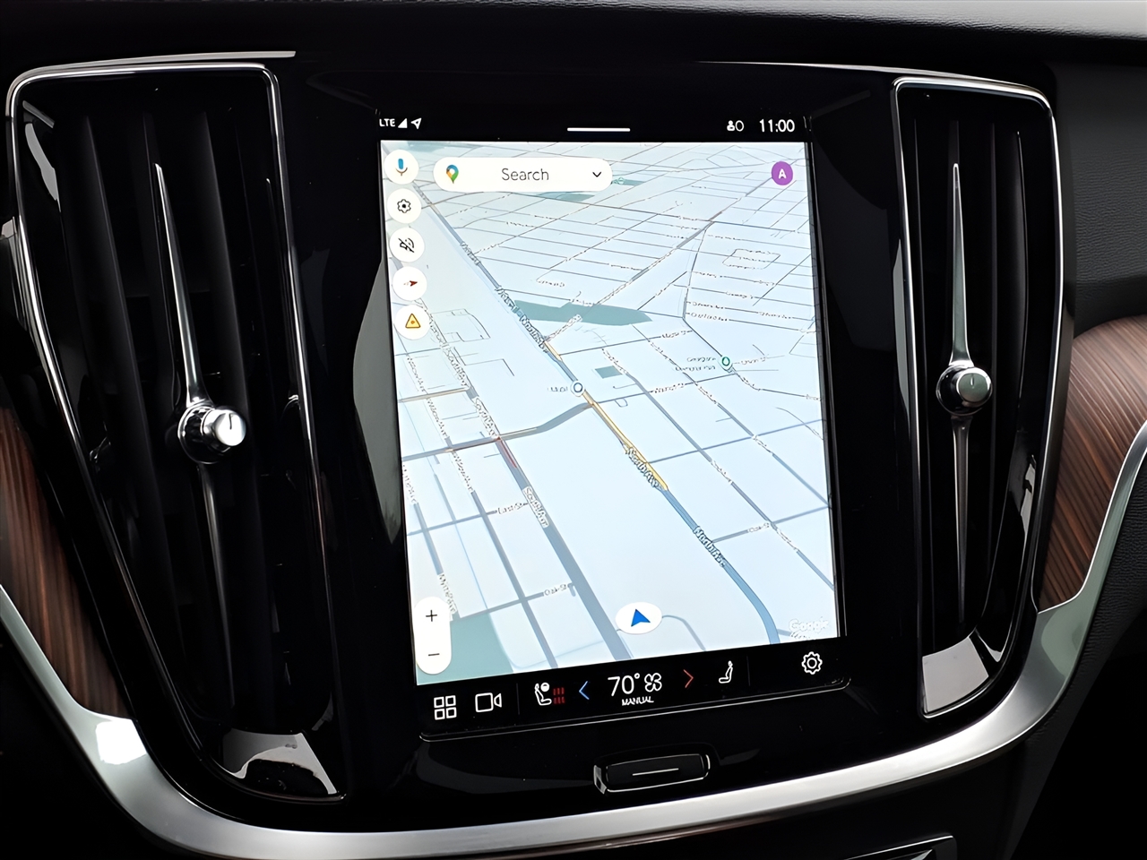 Volvo V60 Cross Country B5 AWD Plus 2025