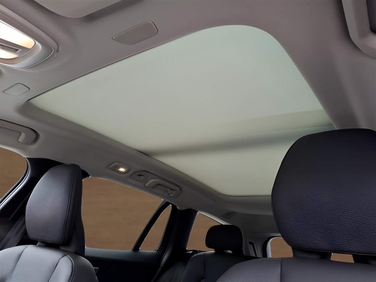 Volvo V60 Cross Country B5 AWD Plus 2025