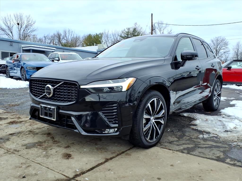 Volvo XC60 B5 AWD Plus 2025
