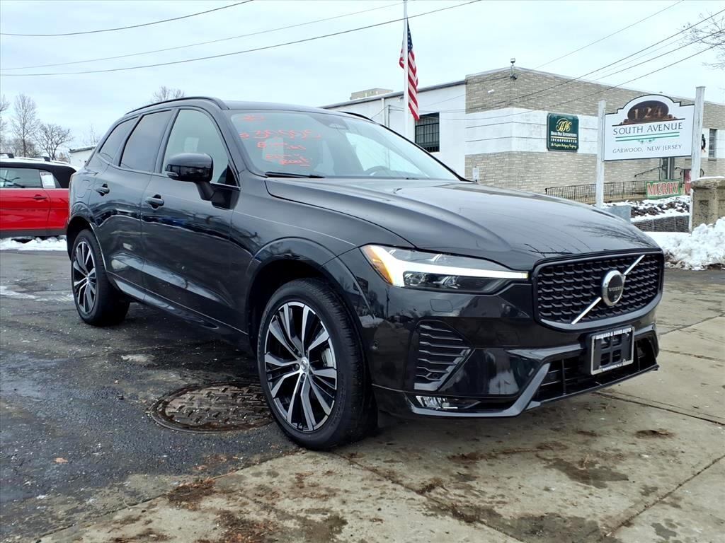 Volvo XC60 B5 AWD Plus 2025