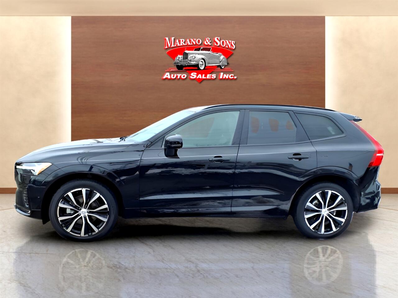 Volvo XC60 B5 AWD Plus 2025