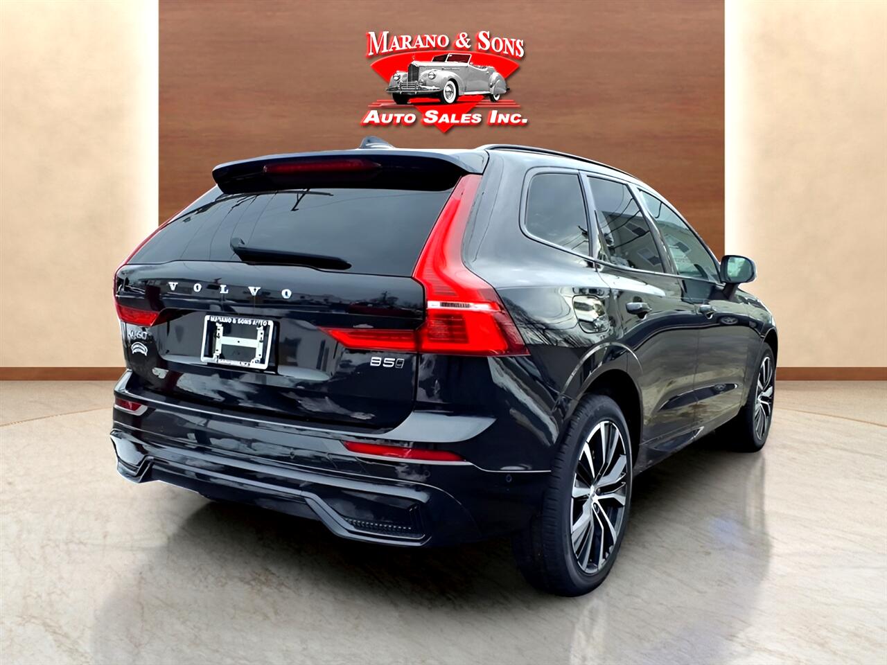 Volvo XC60 B5 AWD Plus 2025